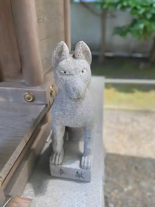 羽衣町厳島神社(関内厳島神社・横浜弁天)の狛犬