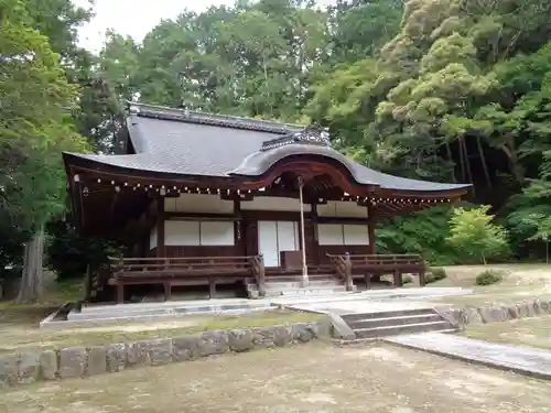 弘川寺の本殿