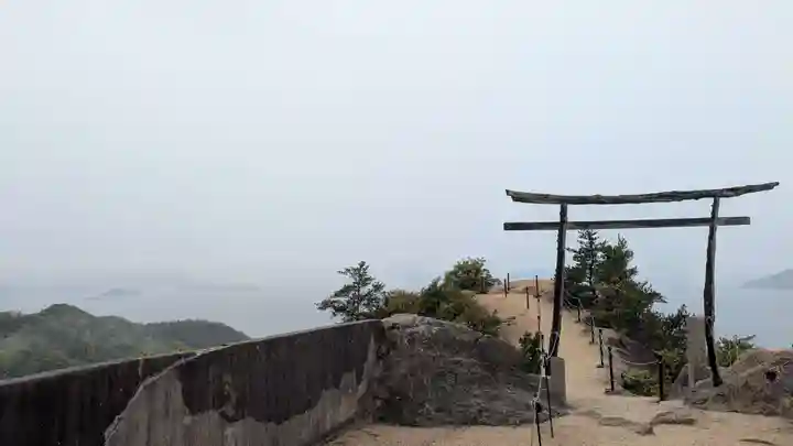 小瀬石鎚神社の景色