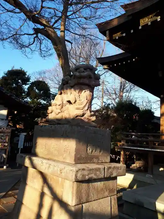行田八幡神社の狛犬