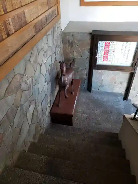 初音森神社の狛犬