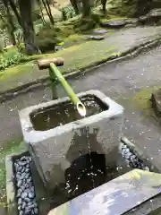 御庭神社の手水