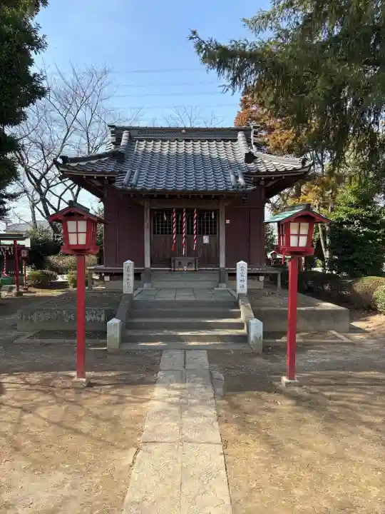雷電神社の{uncategorized: "未分類", other: "その他", undefined: "問題あり", building: "その他建物", grave: "お墓", sacred_gate: "鳥居", guardian: "狛犬", statue: "像", buddha: "仏像", history: "歴史", nature: "自然", garden: "庭園", animal: "動物", pagoda: "塔", temizu: "手水舎", mountain_gate: "山門・神門", sanctuary: "本殿・本堂", subordinate: "末社・摂社", art: "芸術", scenery: "景色", jizo: "地蔵", ema: "絵馬", goshuin: "御朱印", omikuji: "おみくじ", items: "授与品その他", amulet: "お守り", goshuincho: "御朱印帳", eats: "食事", festival: "お祭り", votive_dance: "神楽", shichigosan: "七五三参", wedding: "結婚式", experience: "体験その他", initially: "初詣", around: "周辺", anti_infection: "感染症対策"}