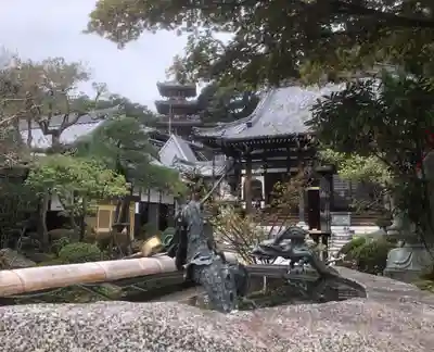 勝行院(法海寺)の手水舎