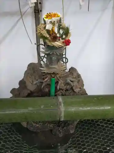 小平神明宮の手水舎