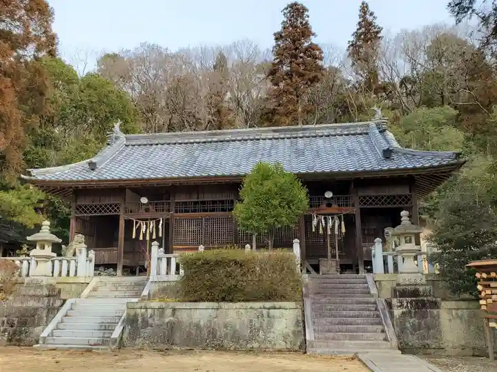 三坂神社の本殿・本堂