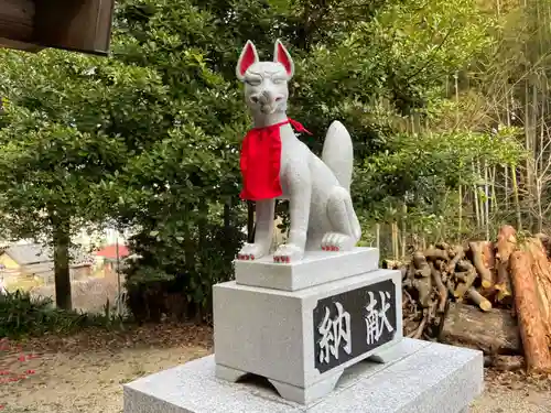 能原神社の狛犬