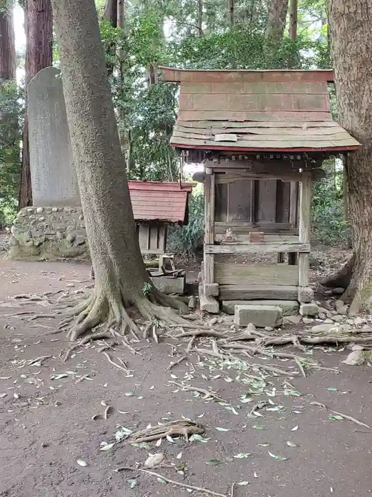 笠石神社の末社・摂社