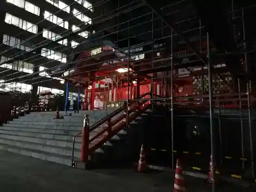 花園神社の本殿・本堂