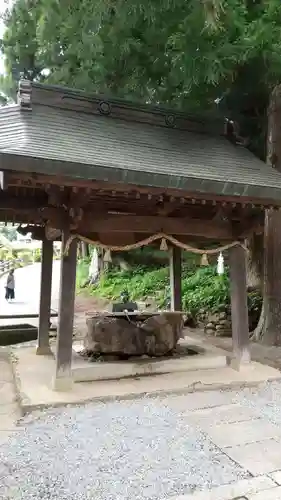 河口浅間神社の手水舎