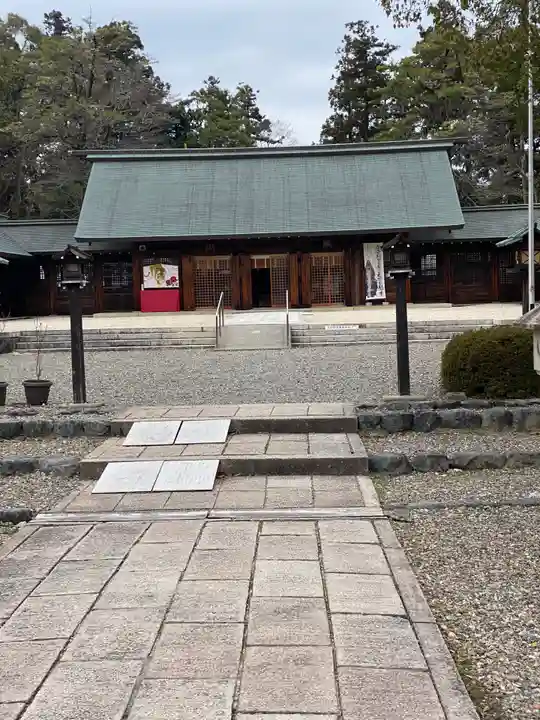 滋賀県護国神社の本殿・本堂