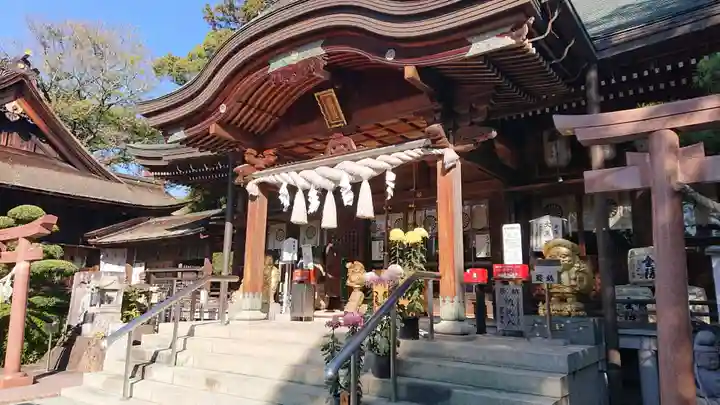 田村神社の本殿・本堂