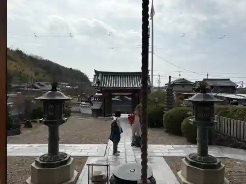 蟹満寺の{uncategorized: "未分類", other: "その他", undefined: "問題あり", building: "その他建物", grave: "お墓", sacred_gate: "鳥居", guardian: "狛犬", statue: "像", buddha: "仏像", history: "歴史", nature: "自然", garden: "庭園", animal: "動物", pagoda: "塔", temizu: "手水舎", mountain_gate: "山門・神門", sanctuary: "本殿・本堂", subordinate: "末社・摂社", art: "芸術", scenery: "景色", jizo: "地蔵", ema: "絵馬", goshuin: "御朱印", omikuji: "おみくじ", items: "授与品その他", amulet: "お守り", goshuincho: "御朱印帳", eats: "食事", festival: "お祭り", votive_dance: "神楽", shichigosan: "七五三参", wedding: "結婚式", experience: "体験その他", initially: "初詣", around: "周辺", anti_infection: "感染症対策"}