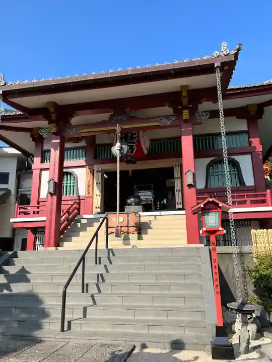 放生寺の本殿・本堂