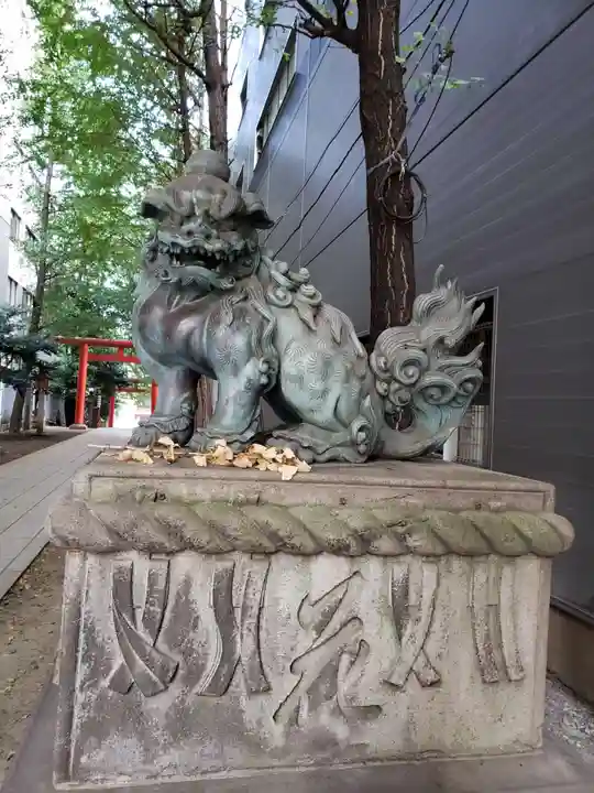 花園神社の狛犬