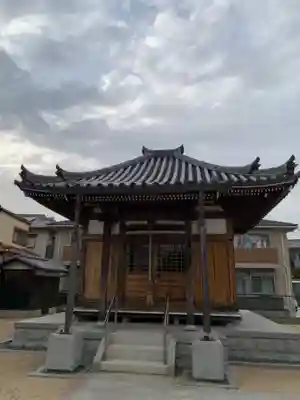 子安地蔵尊の本殿・本堂