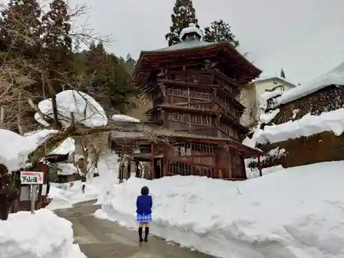 円通三匝堂（さざえ堂）の本殿・本堂