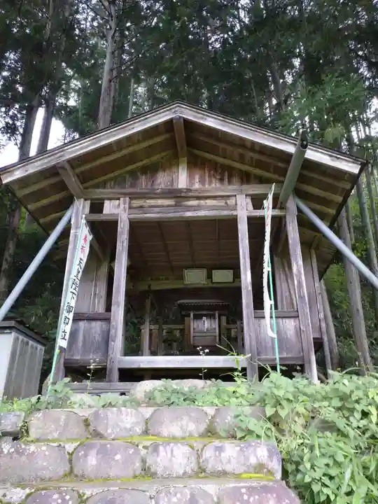 白山神社の本殿・本堂