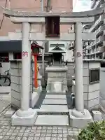 橘稲荷神社の{uncategorized: "未分類", other: "その他", undefined: "問題あり", building: "その他建物", grave: "お墓", sacred_gate: "鳥居", guardian: "狛犬", statue: "像", buddha: "仏像", history: "歴史", nature: "自然", garden: "庭園", animal: "動物", pagoda: "塔", temizu: "手水舎", mountain_gate: "山門・神門", sanctuary: "本殿・本堂", subordinate: "末社・摂社", art: "芸術", scenery: "景色", jizo: "地蔵", ema: "絵馬", goshuin: "御朱印", omikuji: "おみくじ", items: "授与品その他", amulet: "お守り", goshuincho: "御朱印帳", eats: "食事", festival: "お祭り", votive_dance: "神楽", shichigosan: "七五三参", wedding: "結婚式", experience: "体験その他", initially: "初詣", around: "周辺", anti_infection: "感染症対策"}