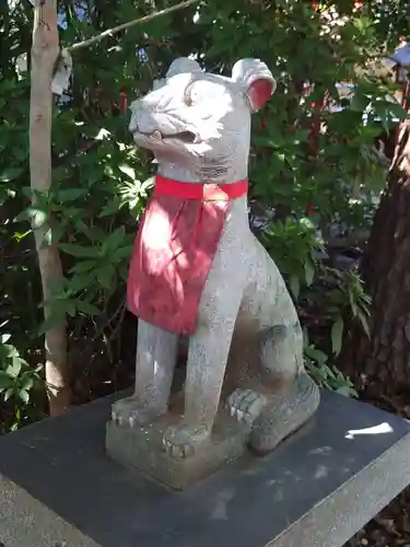 西堀 氷川神社の狛犬