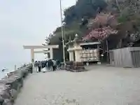 二見興玉神社の{uncategorized: "未分類", other: "その他", undefined: "問題あり", building: "その他建物", grave: "お墓", sacred_gate: "鳥居", guardian: "狛犬", statue: "像", buddha: "仏像", history: "歴史", nature: "自然", garden: "庭園", animal: "動物", pagoda: "塔", temizu: "手水舎", mountain_gate: "山門・神門", sanctuary: "本殿・本堂", subordinate: "末社・摂社", art: "芸術", scenery: "景色", jizo: "地蔵", ema: "絵馬", goshuin: "御朱印", omikuji: "おみくじ", items: "授与品その他", amulet: "お守り", goshuincho: "御朱印帳", eats: "食事", festival: "お祭り", votive_dance: "神楽", shichigosan: "七五三参", wedding: "結婚式", experience: "体験その他", initially: "初詣", around: "周辺", anti_infection: "感染症対策"}