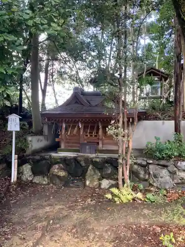 新熊野神社の末社