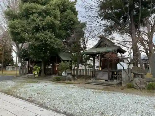 鳥海月山両所宮の{uncategorized: "未分類", other: "その他", undefined: "問題あり", building: "その他建物", grave: "お墓", sacred_gate: "鳥居", guardian: "狛犬", statue: "像", buddha: "仏像", history: "歴史", nature: "自然", garden: "庭園", animal: "動物", pagoda: "塔", temizu: "手水舎", mountain_gate: "山門・神門", sanctuary: "本殿・本堂", subordinate: "末社・摂社", art: "芸術", scenery: "景色", jizo: "地蔵", ema: "絵馬", goshuin: "御朱印", omikuji: "おみくじ", items: "授与品その他", amulet: "お守り", goshuincho: "御朱印帳", eats: "食事", festival: "お祭り", votive_dance: "神楽", shichigosan: "七五三参", wedding: "結婚式", experience: "体験その他", initially: "初詣", around: "周辺", anti_infection: "感染症対策"}