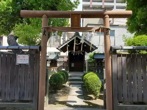 富島神社の末社