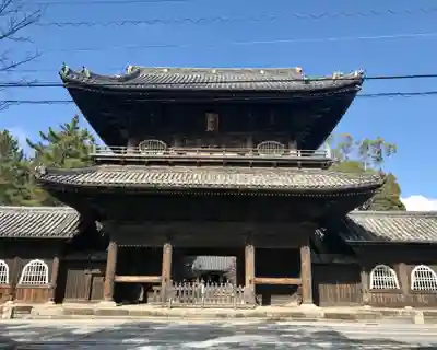 大樹寺(松安院大樹寺)の山門・神門
