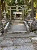 鳴谷神社の鳥居