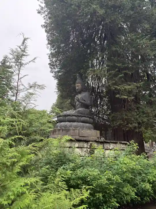 茂林寺の{uncategorized: "未分類", other: "その他", undefined: "問題あり", building: "その他建物", grave: "お墓", sacred_gate: "鳥居", guardian: "狛犬", statue: "像", buddha: "仏像", history: "歴史", nature: "自然", garden: "庭園", animal: "動物", pagoda: "塔", temizu: "手水舎", mountain_gate: "山門・神門", sanctuary: "本殿・本堂", subordinate: "末社・摂社", art: "芸術", scenery: "景色", jizo: "地蔵", ema: "絵馬", goshuin: "御朱印", omikuji: "おみくじ", items: "授与品その他", amulet: "お守り", goshuincho: "御朱印帳", eats: "食事", festival: "お祭り", votive_dance: "神楽", shichigosan: "七五三参", wedding: "結婚式", experience: "体験その他", initially: "初詣", around: "周辺", anti_infection: "感染症対策"}