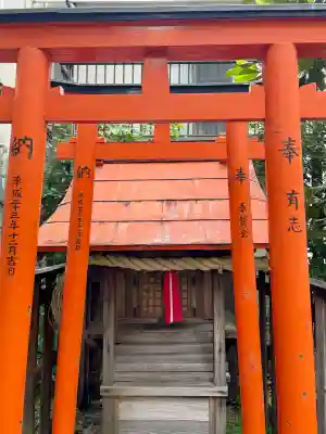 東伏見稲荷神社(東京都)