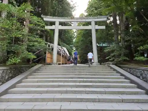 彌彦神社(新潟県)