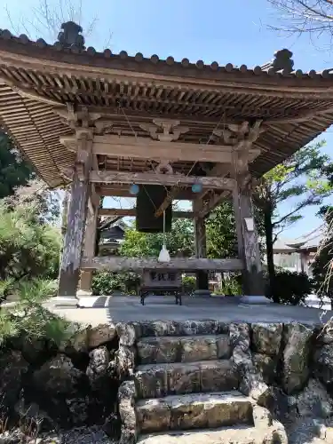岩本寺の{uncategorized: "未分類", other: "その他", undefined: "問題あり", building: "その他建物", grave: "お墓", sacred_gate: "鳥居", guardian: "狛犬", statue: "像", buddha: "仏像", history: "歴史", nature: "自然", garden: "庭園", animal: "動物", pagoda: "塔", temizu: "手水舎", mountain_gate: "山門・神門", sanctuary: "本殿・本堂", subordinate: "末社・摂社", art: "芸術", scenery: "景色", jizo: "地蔵", ema: "絵馬", goshuin: "御朱印", omikuji: "おみくじ", items: "授与品その他", amulet: "お守り", goshuincho: "御朱印帳", eats: "食事", festival: "お祭り", votive_dance: "神楽", shichigosan: "七五三参", wedding: "結婚式", experience: "体験その他", initially: "初詣", around: "周辺", anti_infection: "感染症対策"}