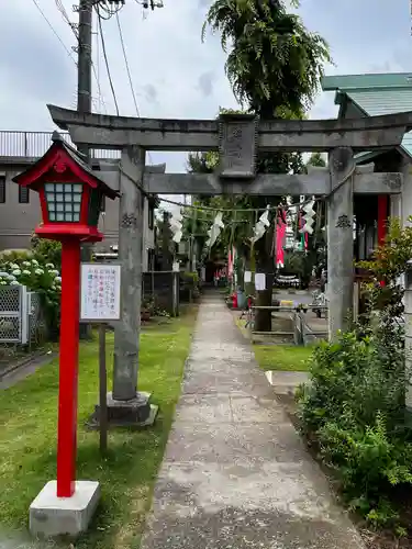 久富稲荷神社の山門・神門