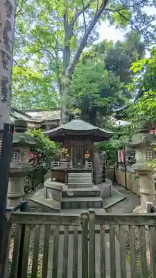 豊川稲荷東京別院の末社・摂社