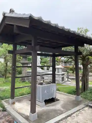法光寺の手水舎