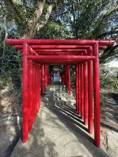 貴布祢稲荷神社の鳥居