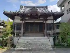 正春寺の本殿