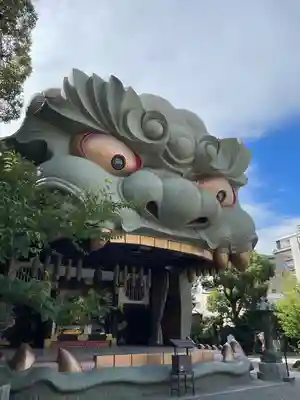 難波八阪神社の狛犬
