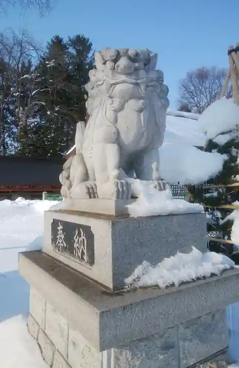 北海道護國神社の狛犬