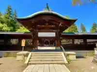 上杉神社の{uncategorized: "未分類", other: "その他", undefined: "問題あり", building: "その他建物", grave: "お墓", sacred_gate: "鳥居", guardian: "狛犬", statue: "像", buddha: "仏像", history: "歴史", nature: "自然", garden: "庭園", animal: "動物", pagoda: "塔", temizu: "手水舎", mountain_gate: "山門・神門", sanctuary: "本殿・本堂", subordinate: "末社・摂社", art: "芸術", scenery: "景色", jizo: "地蔵", ema: "絵馬", goshuin: "御朱印", omikuji: "おみくじ", items: "授与品その他", amulet: "お守り", goshuincho: "御朱印帳", eats: "食事", festival: "お祭り", votive_dance: "神楽", shichigosan: "七五三参", wedding: "結婚式", experience: "体験その他", initially: "初詣", around: "周辺", anti_infection: "感染症対策"}
