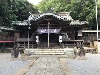 雀神社の本殿・本堂