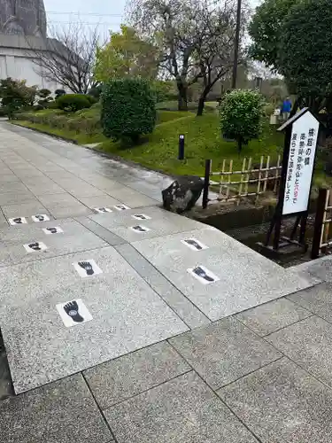 東本願寺本廟 牛久浄苑（牛久大仏）(茨城県)