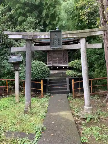 感応院の末社・摂社