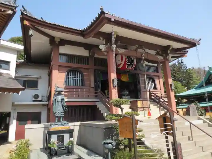 放生寺の本殿・本堂