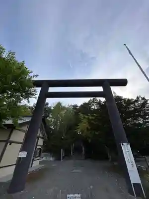 千歳神社の鳥居