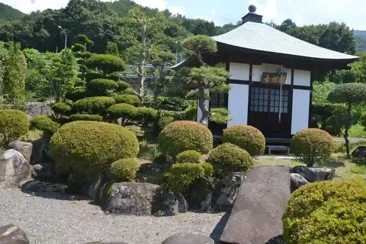 徳岩院(山梨県)