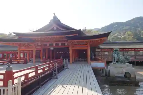 厳島神社(広島県)