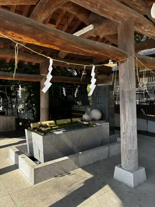 東郷神社の{uncategorized: "未分類", other: "その他", undefined: "問題あり", building: "その他建物", grave: "お墓", sacred_gate: "鳥居", guardian: "狛犬", statue: "像", buddha: "仏像", history: "歴史", nature: "自然", garden: "庭園", animal: "動物", pagoda: "塔", temizu: "手水舎", mountain_gate: "山門・神門", sanctuary: "本殿・本堂", subordinate: "末社・摂社", art: "芸術", scenery: "景色", jizo: "地蔵", ema: "絵馬", goshuin: "御朱印", omikuji: "おみくじ", items: "授与品その他", amulet: "お守り", goshuincho: "御朱印帳", eats: "食事", festival: "お祭り", votive_dance: "神楽", shichigosan: "七五三参", wedding: "結婚式", experience: "体験その他", initially: "初詣", around: "周辺", anti_infection: "感染症対策"}